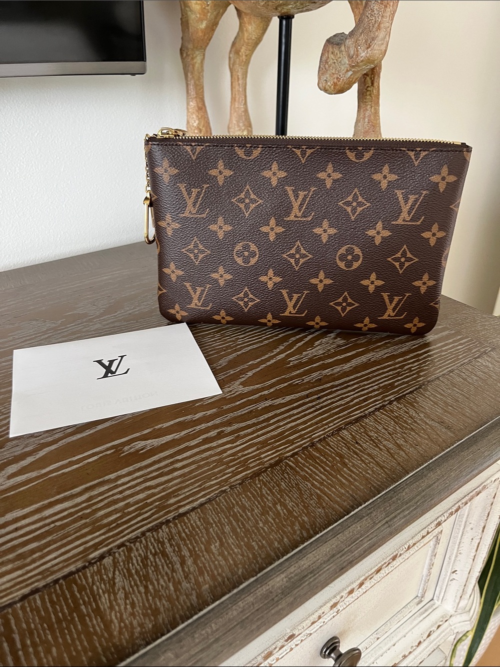 Louis Vuitton Monogram Pouch M13560